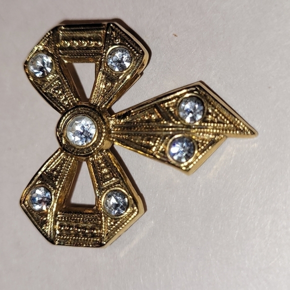 Vintage Brooch with Blue Rhinestones - Picture 1 of 4